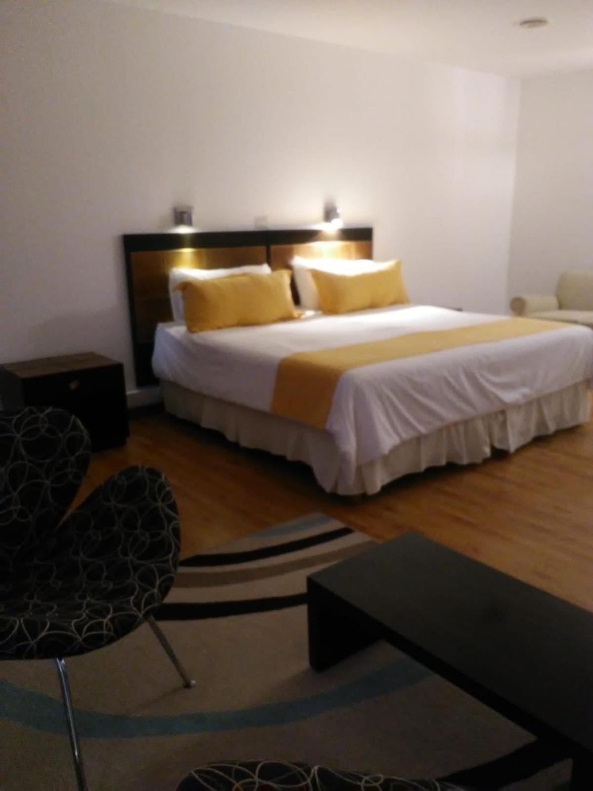 Global Hotel Centenario Esterno foto