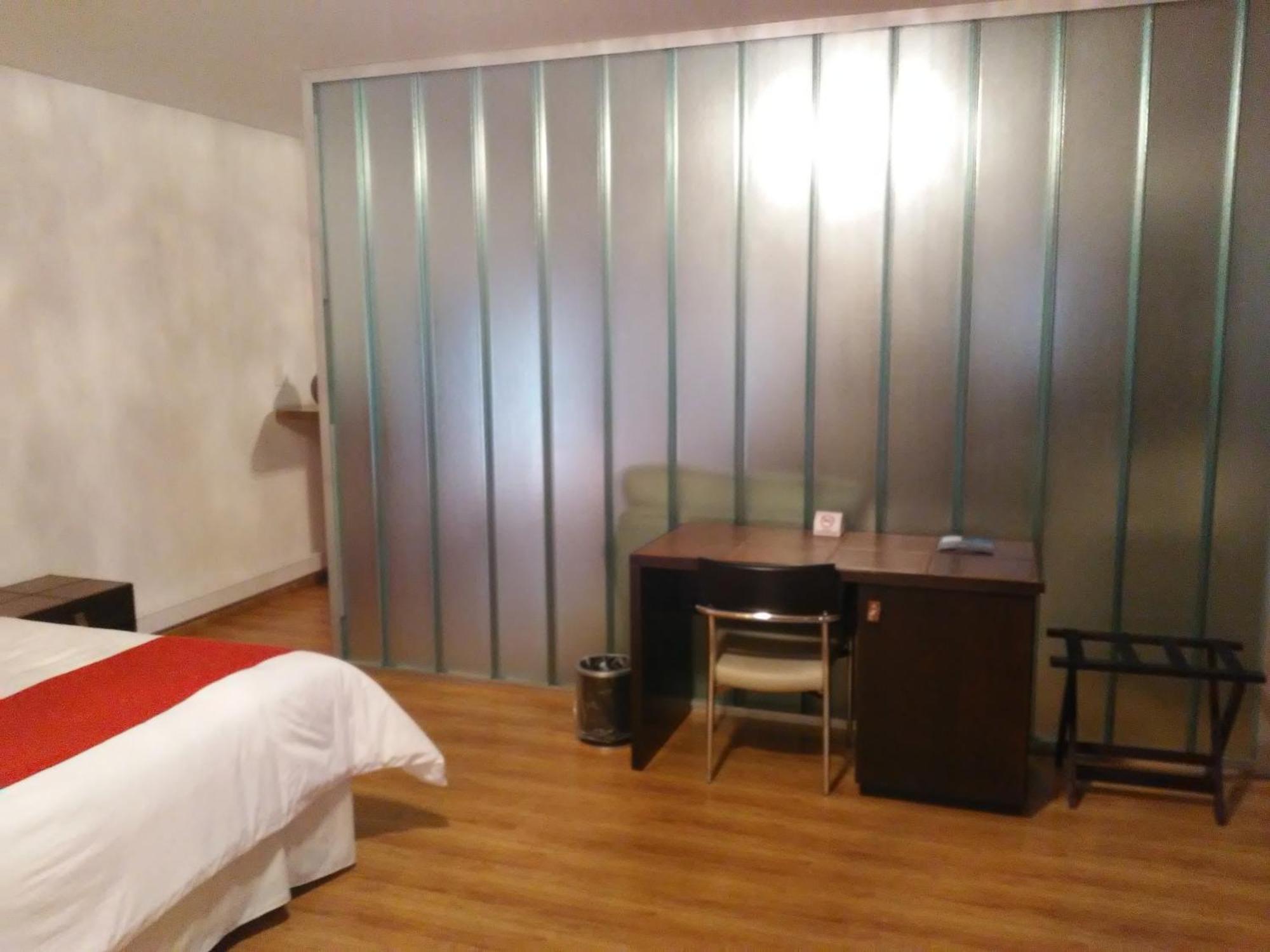 Global Hotel Centenario Esterno foto