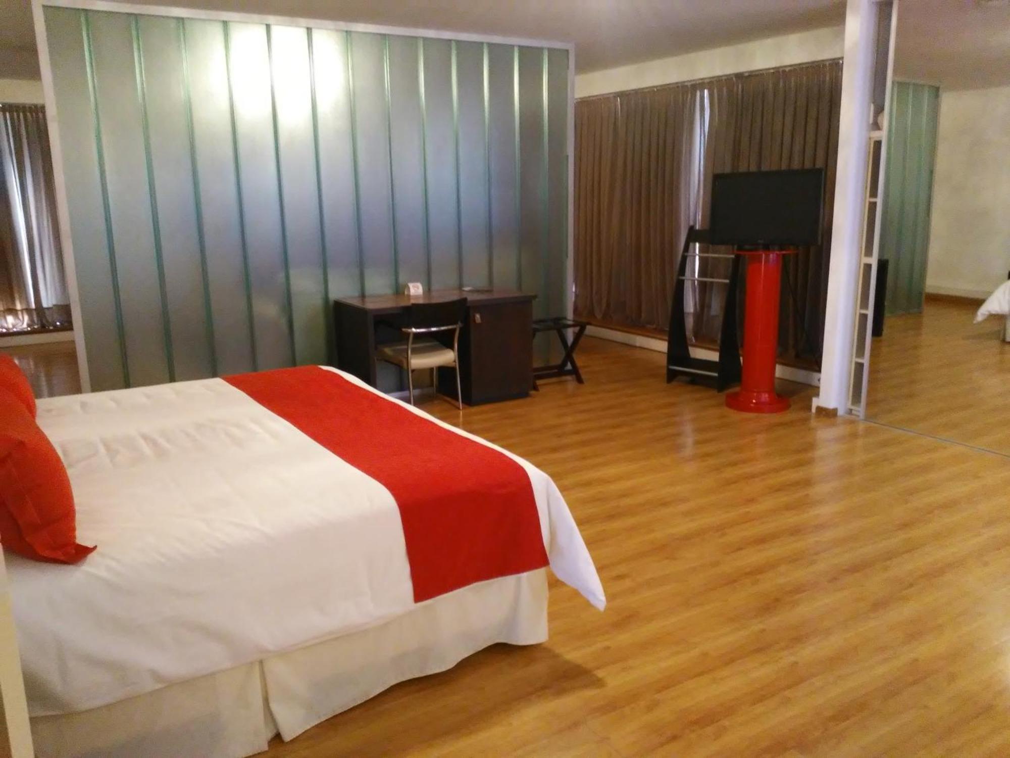 Global Hotel Centenario Esterno foto