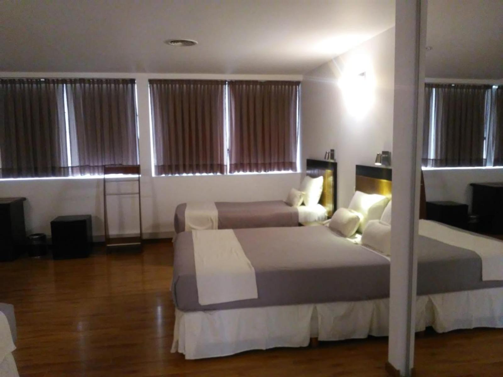 Global Hotel Centenario Esterno foto